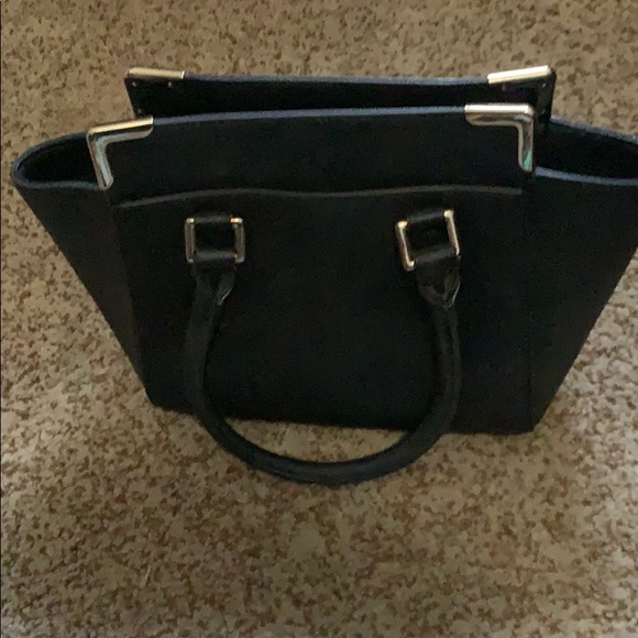 CALVIN KLEIN Purse - Picture 3 of 5